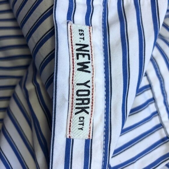 3/$25 TOMMY HILFIGER BUTTON DOWN SHIRT SIZE 8 - Picture 4 of 9